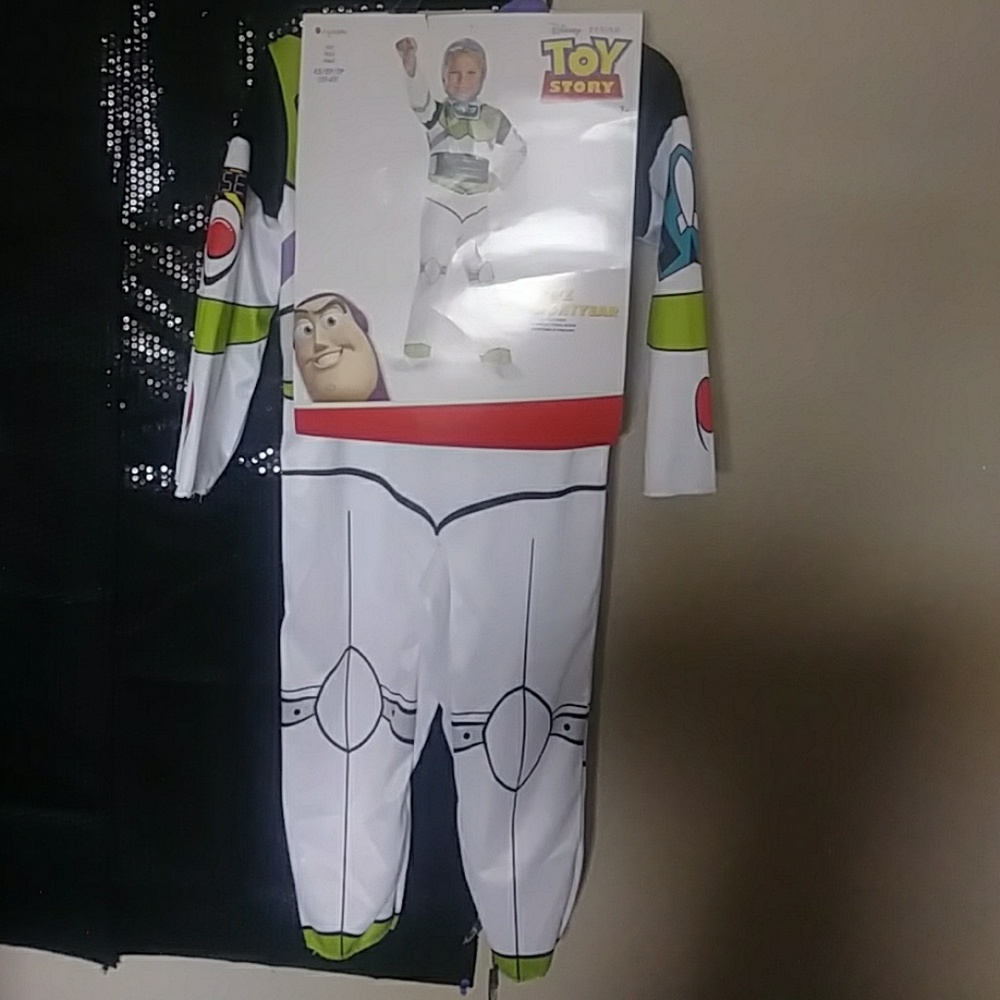Buzz Lightyear Costume👻🎃